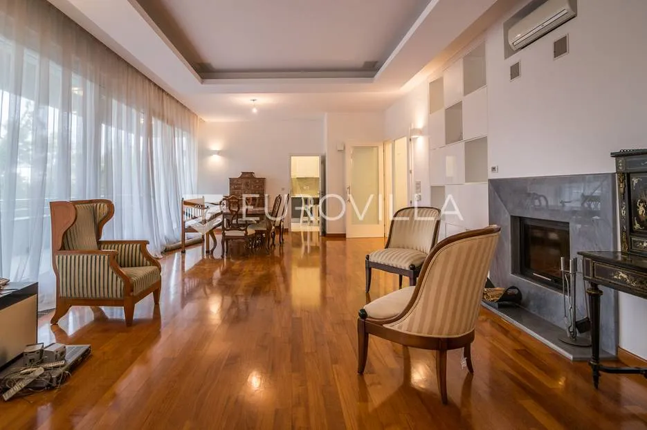 tuškanac luksuzan dvoetažan stan 300 m² - slika 4