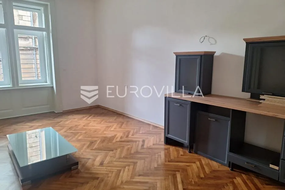 rijeka, centar, trosoban stan 81,31 m² kompletno adaptiran i moderno uređen - slika 7