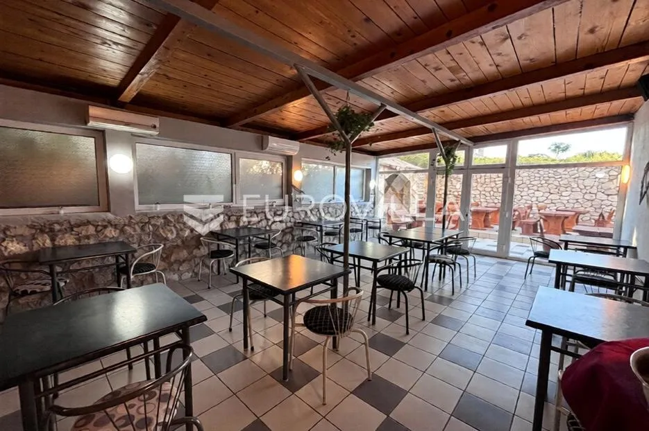otok pag, pag, hotel s uhodanim poslovanjem, 100 m od plaže - slika 14