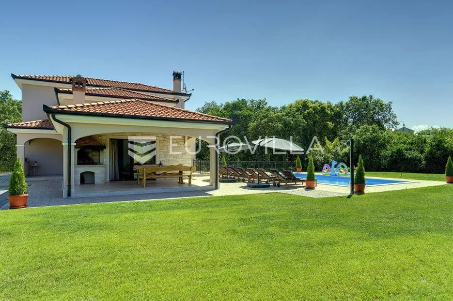 istra, rovinjsko selo, kuća za odmor površine 400 m2 - slika 2