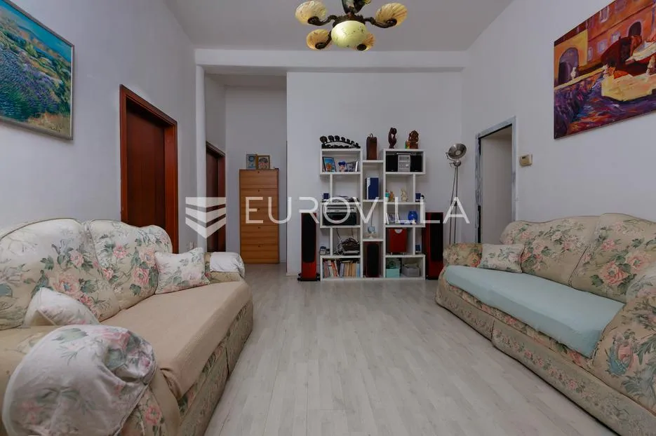 opatija, volosko, četverosoban stan 106 m², 70m od mora - slika 13