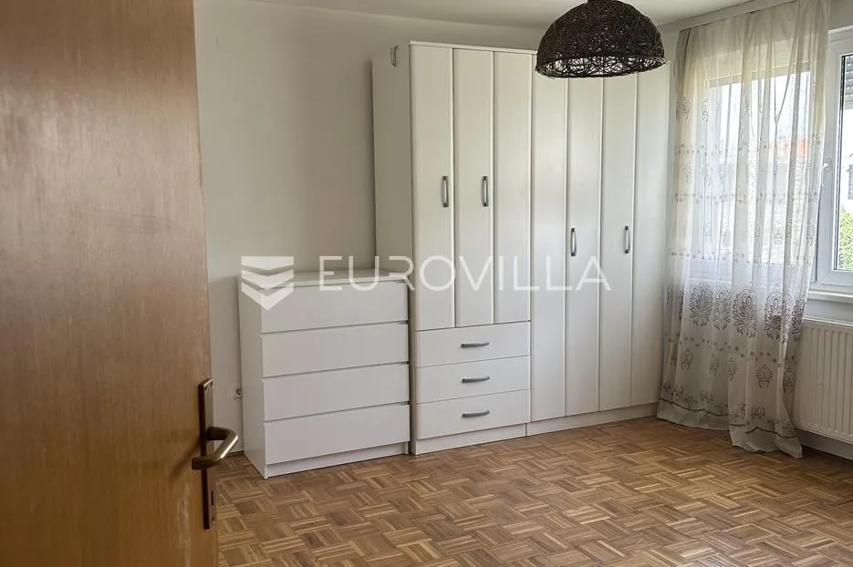 vukovar, mitnica, stan 64,10 m² spremište/podrum 17 m² - slika 4