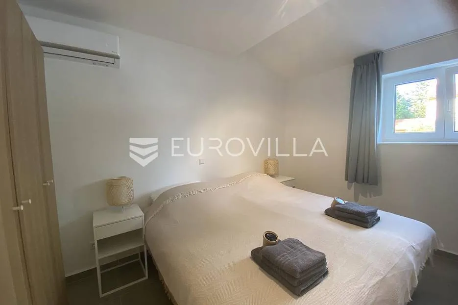 istra, premantura, kuća sa 3 luksuzna apartmana i pogledom na more, nkp 315 m2 - slika 8