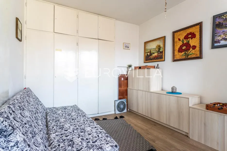 split, centar, prostrana etaža na izvrsnoj lokaciji s pogledom na more, 135 m² - slika 10