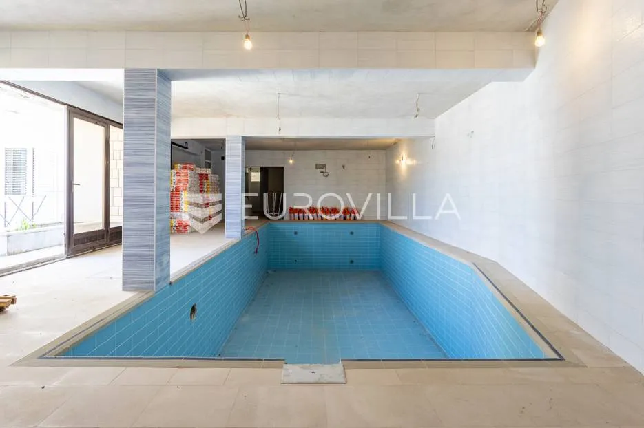 trogir, prekrasan hotel 2.408,84 m² sa pogledom na more - slika 43