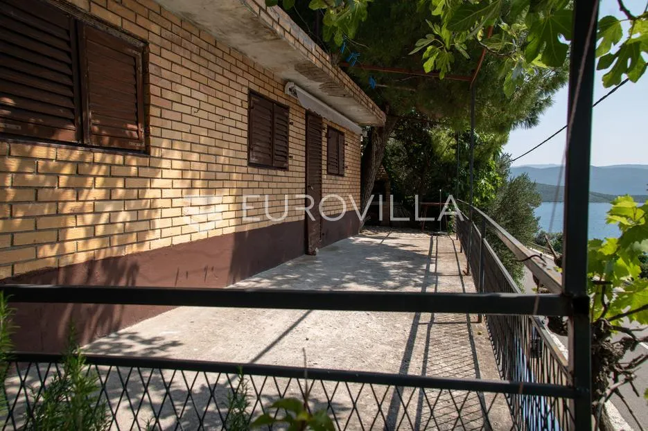 slivno, klek, kuća 138 m² s pogledom na more i pelješki most - slika 2