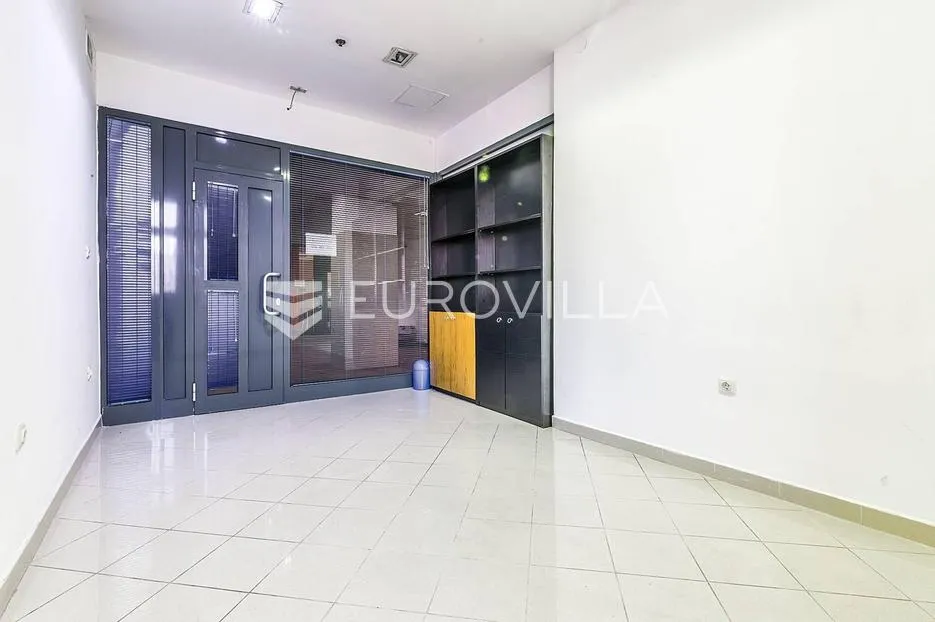zagreb, martićeva ulica, poslovni prostor/ured, 25,55 m² - slika 3