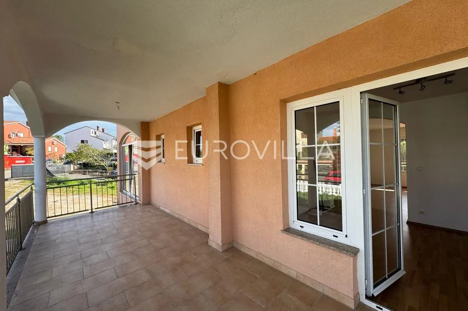 fažana, valbandon, raskošna vila s tri stambene jedinice, 360 m² - slika 25