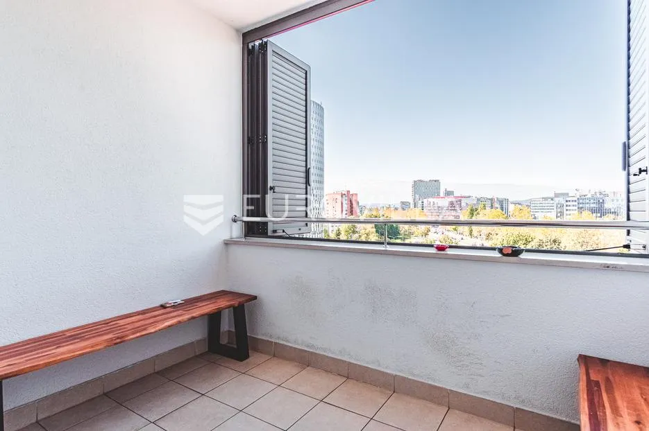 zagreb, radnička, vmd četverosoban stan 118 m² s loggiom i parkingom - slika 12