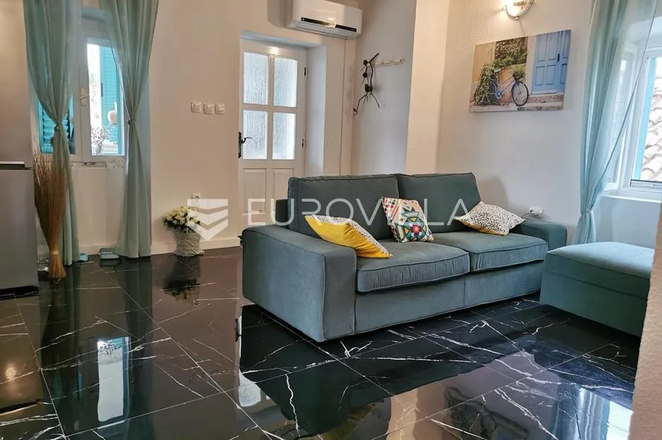 zadar, mali iž prekrasna kuća 280 m² - slika 20