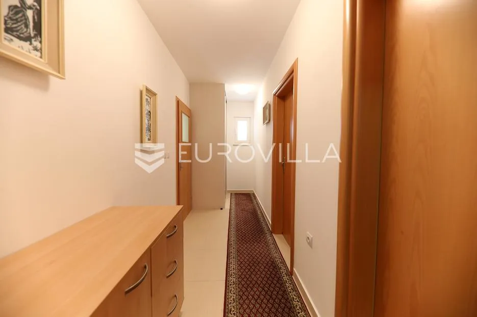 zadar, rovanjska, lijepa kuća s okućnicom i pogledom na more - slika 46