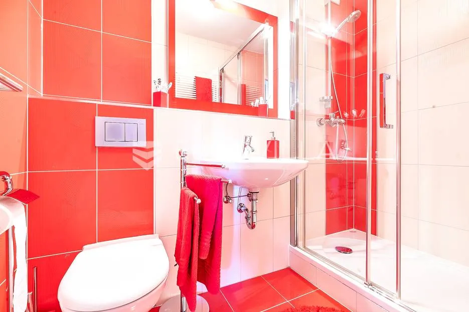zagreb, ljudevita posavskog, četverosoban stan 132m2 + 2 gm - slika 8