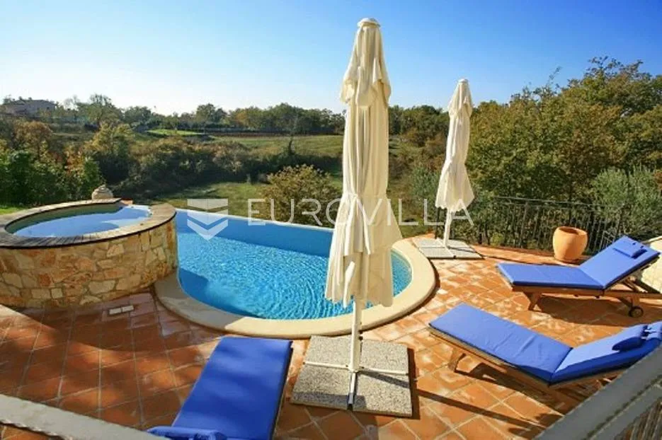 istra, sveti lovreč - prekrasna kamena vila s bazenom - slika 23