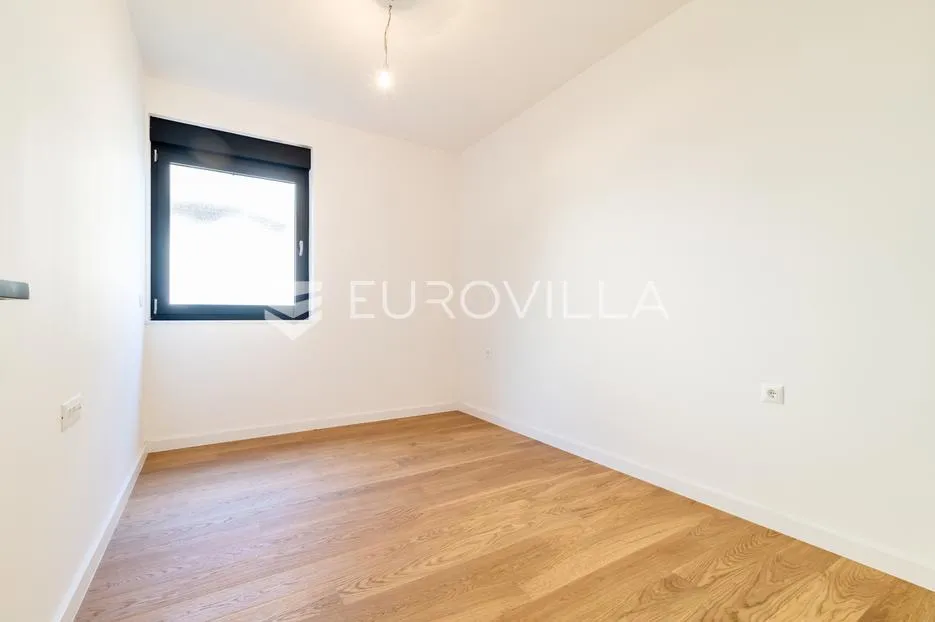 zagreb centar novogradnja četverosoban stan 112 m² - slika 5