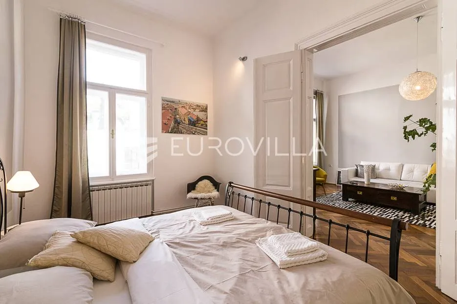 strogi centar pješačka zona trosoban stan 86 m² - slika 12