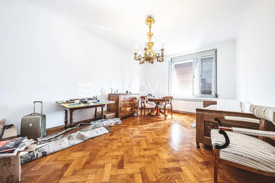 zagreb, centar, gundulićeva, prekrasan stan 144 m² u izvrsnoj zgradi s liftom - slika 8