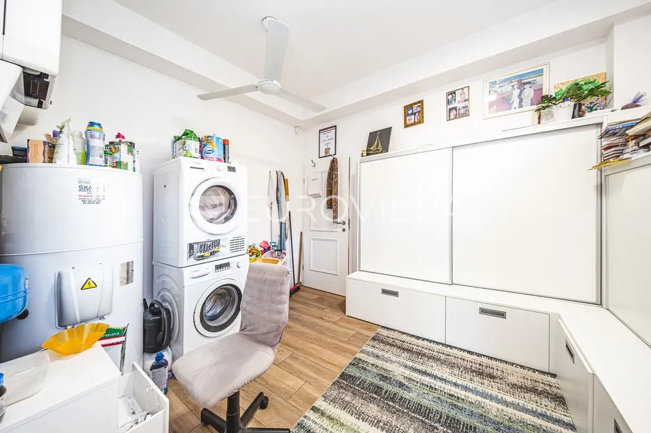 samobor, prekrasna moderna kuća 301 m² - slika 17