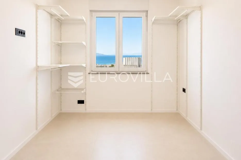 rijeka, centar, brajda, trosoban stan 67,88 m²,panoramski pogled, lift - slika 9