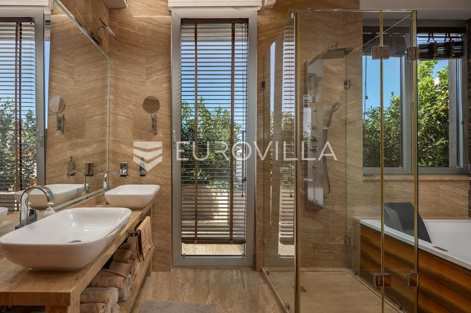 dubrovnik, penthouse s vanjskim bazenom na iznimnoj lokaciji - slika 7