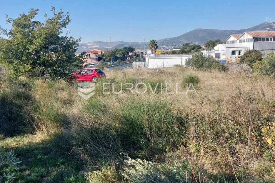 Kaštel Lukšić, poljoprivredno zemljište 2220 m² za najam - Kaštel Lukšić, Kaštela