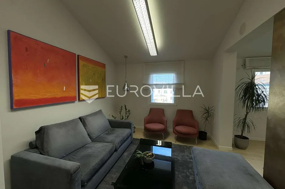 istra, pula, strogi centar, jednosoban stan s pogledom na more - slika 5