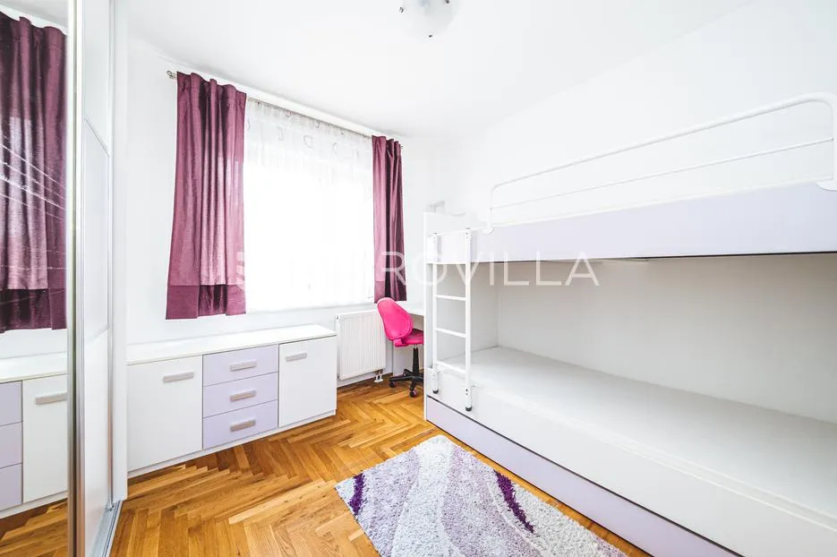 zagreb, podsused uređen trosoban stan 55 m² parking - slika 8