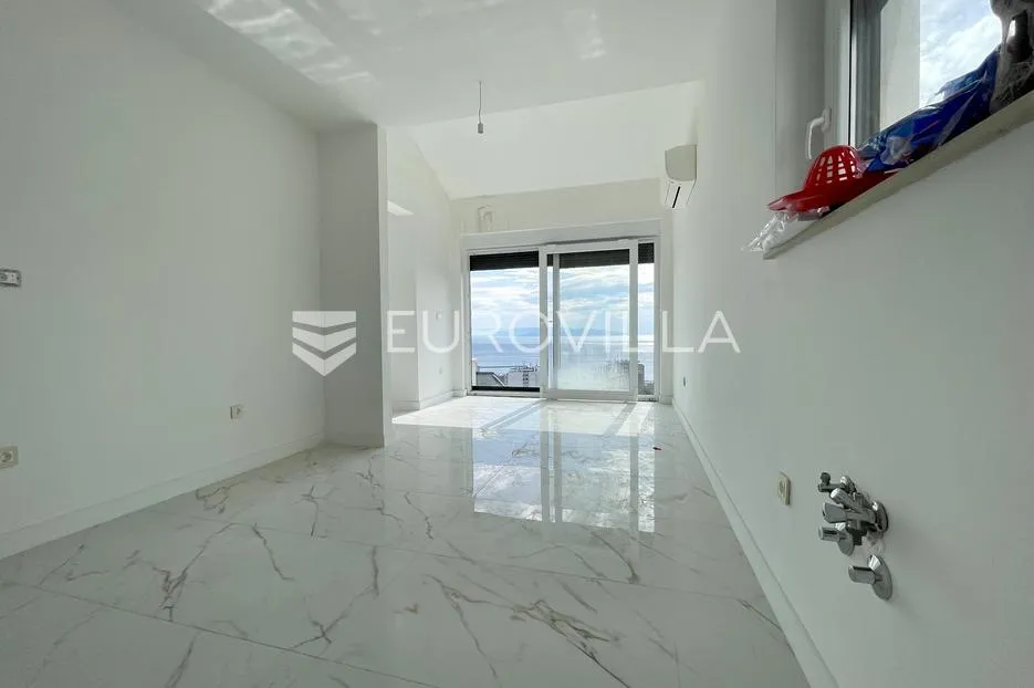 rijeka, banderovo, moderan četverosobni stan 110 m² - slika 2