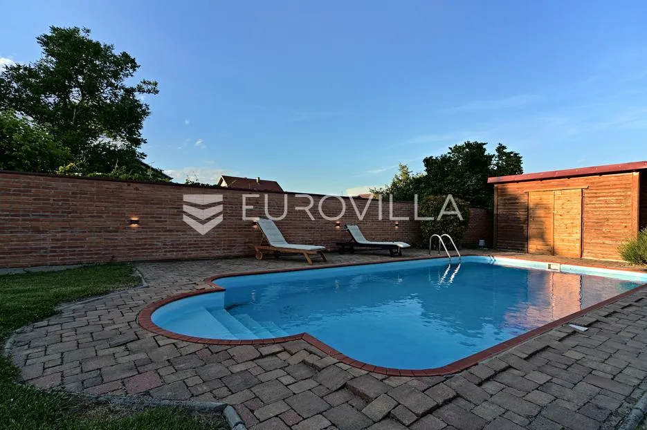 osijek, bilje, četverosobna kuća sa bazenom, 126 m² - slika 31