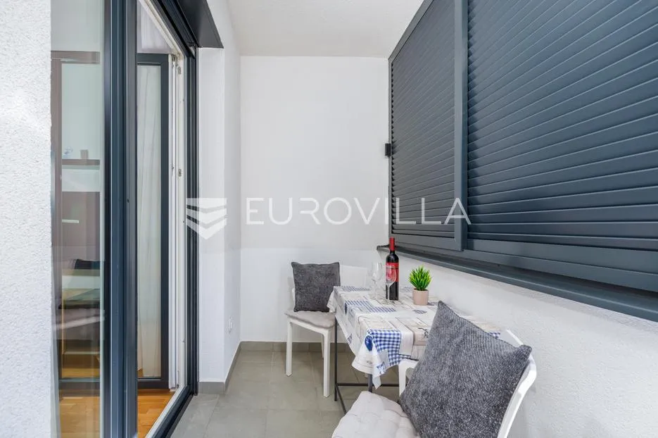 pula, monvidal, dugoročni najam trosobnog pet, friendly stana u novogradnji, plin, lift, parking - slika 3