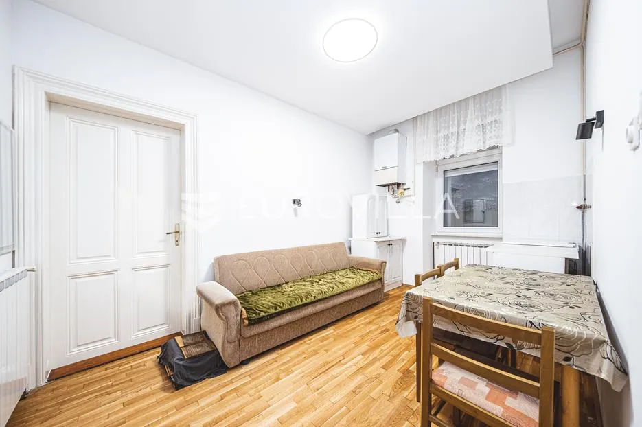 zagreb, centar, dvosoban stan nkp 45 m2, dvije stambene jedinice - slika 5