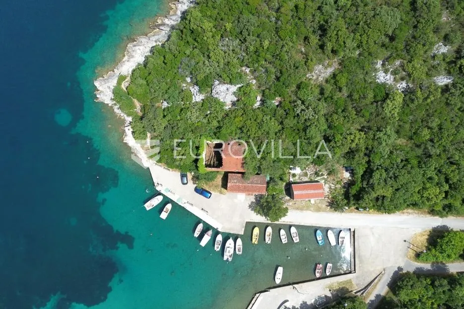 pelješac, osobjava, atraktivno zemljište, prvi red uz more - slika 8