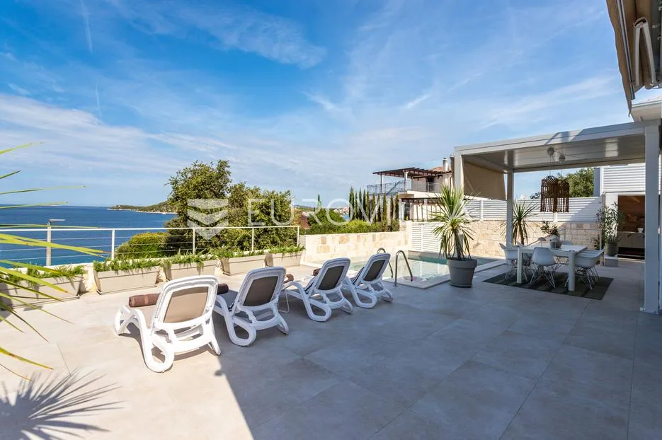 rogoznica, ražanj, prekrasna kuća s bazenom i pogledom na more, 390,51 m² - slika 32