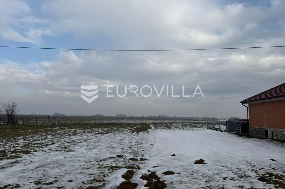 đakovo, građevinsko zemljište, fronta 15 metara - slika 3