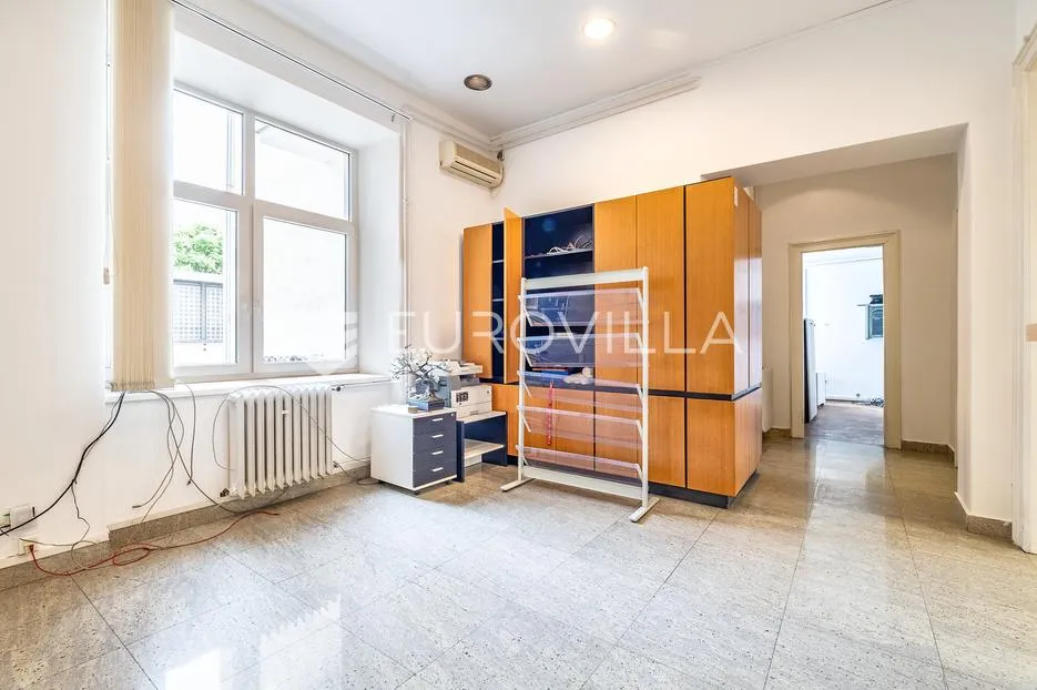 zagreb, amruševa, poslovni prostor 131 m² - slika 6