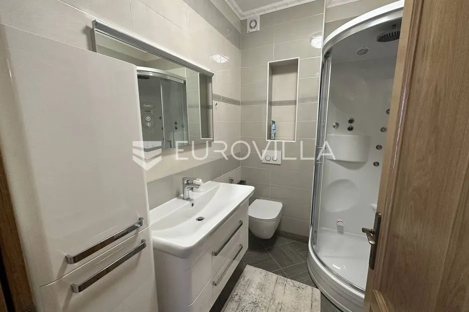 premantura, prekrasan penthaus 185 m² s panoramskim pogledom - slika 10