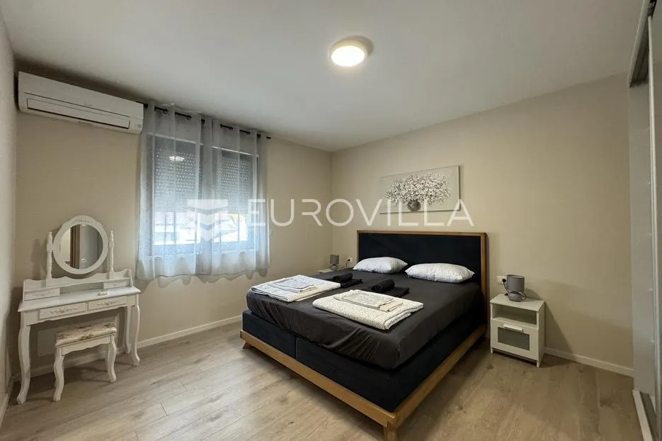 istra, medulin, moderna kuća s bazenom, 600 m od mora - slika 26
