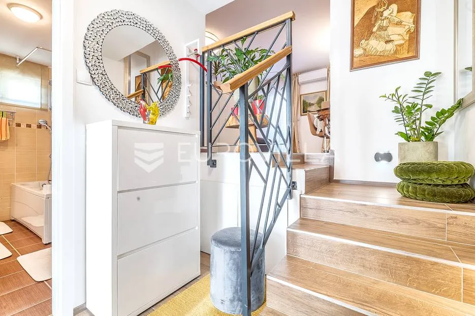 zagreb, kustošija prekrasan trosoban stan 87 m² - slika 5