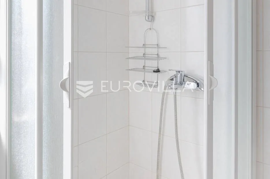 zagreb, petrova odličan dvosoban stan 60 m² - slika 15