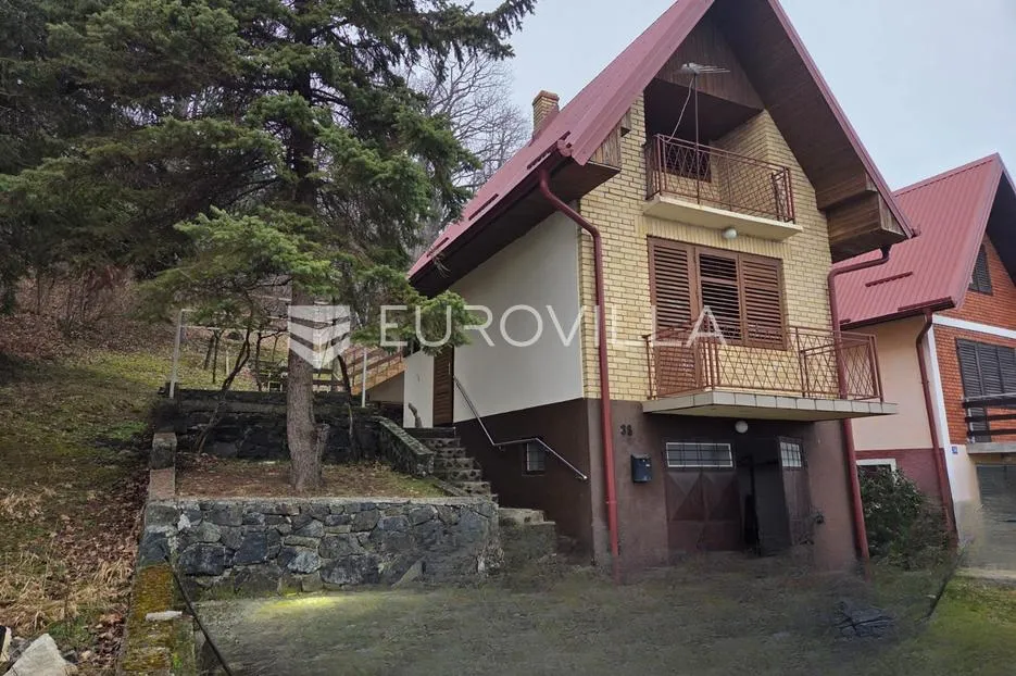 Velika, kuća za odmor na atraktivnoj lokaciji