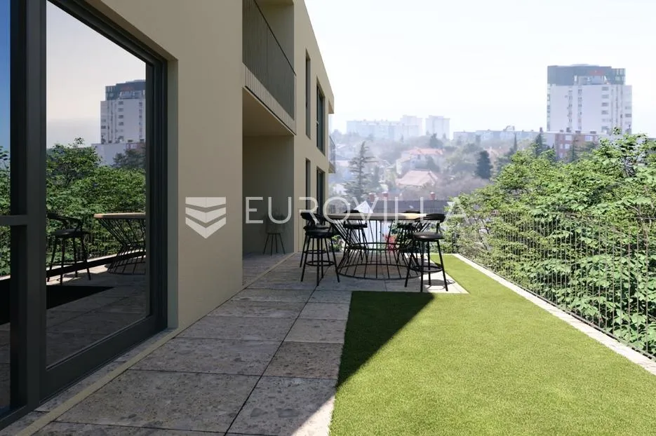 Rijeka, Krimeja, ekskluzivan četverosoban stan 144 m², pogled na more, NOVOGRADNJA