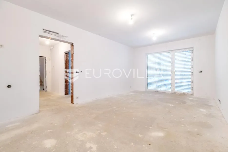 Zagreb, Gračani, elegantan trosoban stan, top lokacija, NOVOGRADNJA