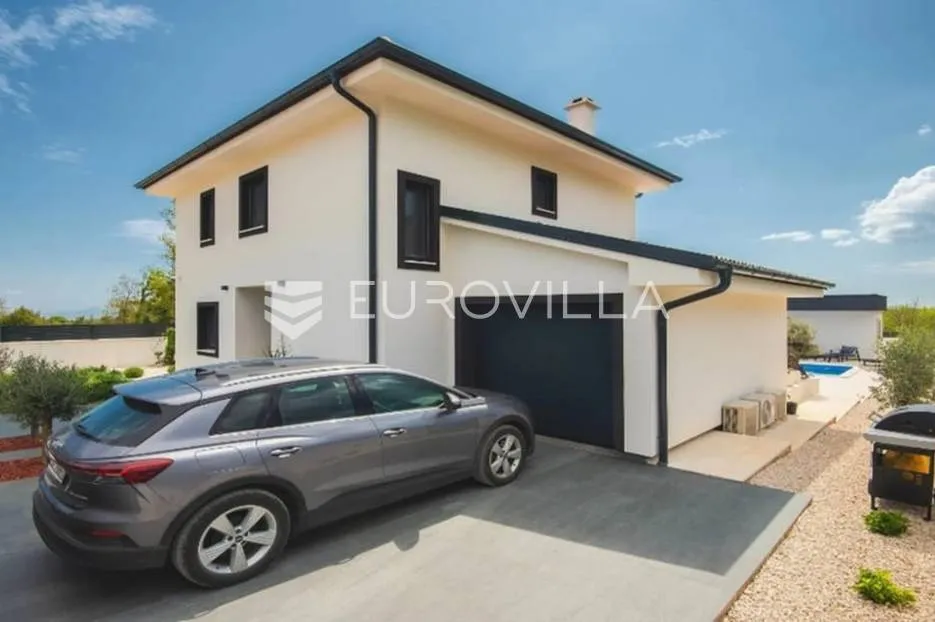 istra, krnica, prekrasna moderna vila od 135 m² na velikoj uređenoj okućnici - slika 32