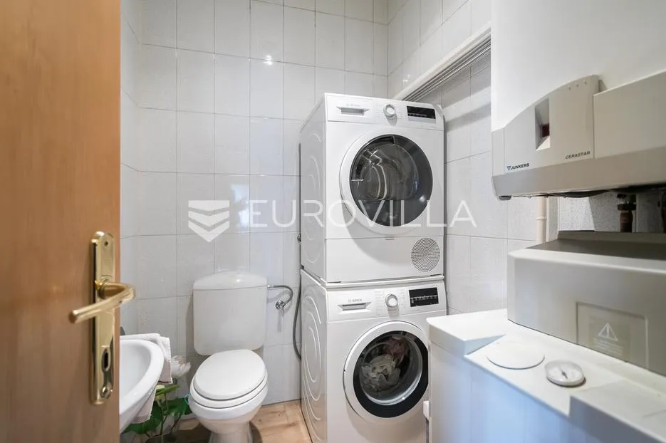 zagreb, maksimir, prekrasan dvoetažni peterosoban stan 202,10 m² - slika 7