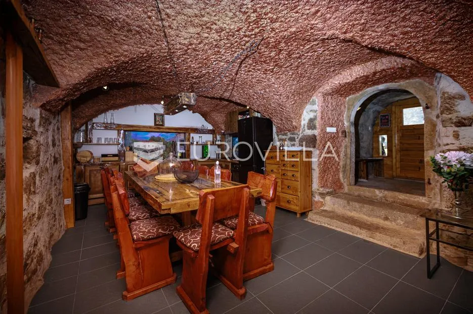 vinodolska općina, tribalj, autentična kamena vila s bazenom - slika 3