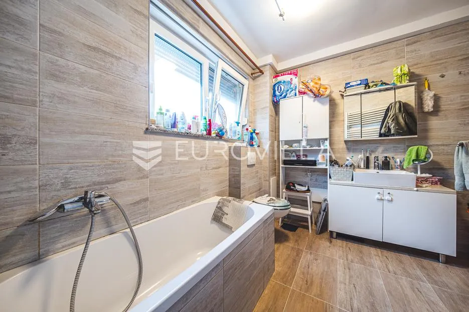 zagreb, šestinski vrh, dvosoban pet friendly stan površine 57 m² s vrtom i 2 parkinga - slika 7