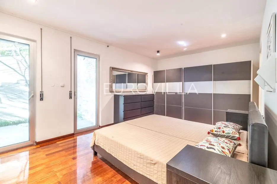 zagreb, vrhovec, luksuzan četverosoban stan 135 m² - slika 5