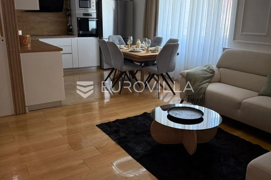 osijek, centar, prodaja, stan 74 m2, kompletno renoviran i namješten - slika 9