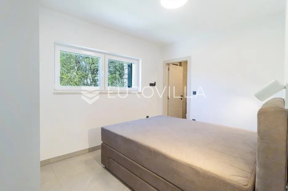malinska, sveti vid, prekrasna mediteranska vila sa bazenom - slika 12
