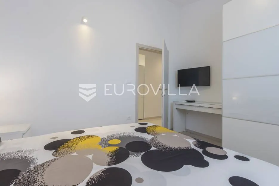 medulin, moderan dvosoban stan 95m2, 500 m od mora - slika 18