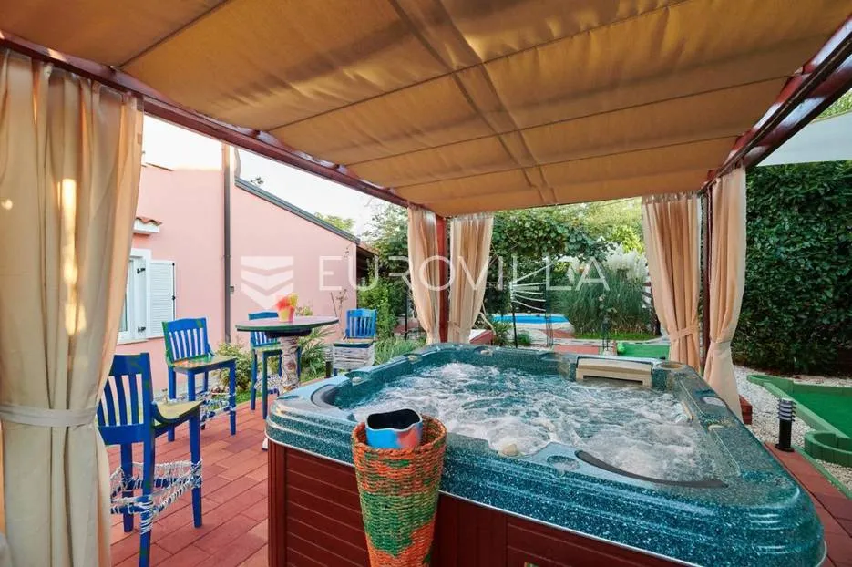 istra, umag, samostojeća kuća s bazenom, 143 m² - slika 30